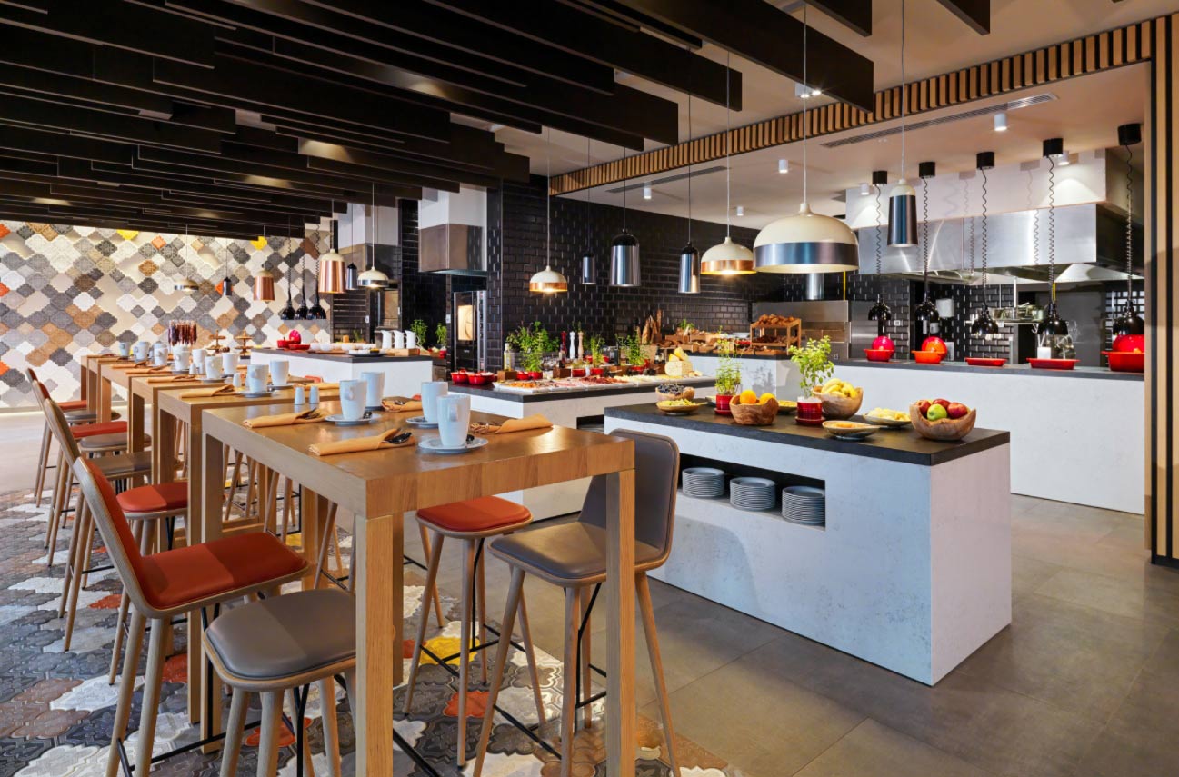 Sheraton Tiflis Açık Büfe